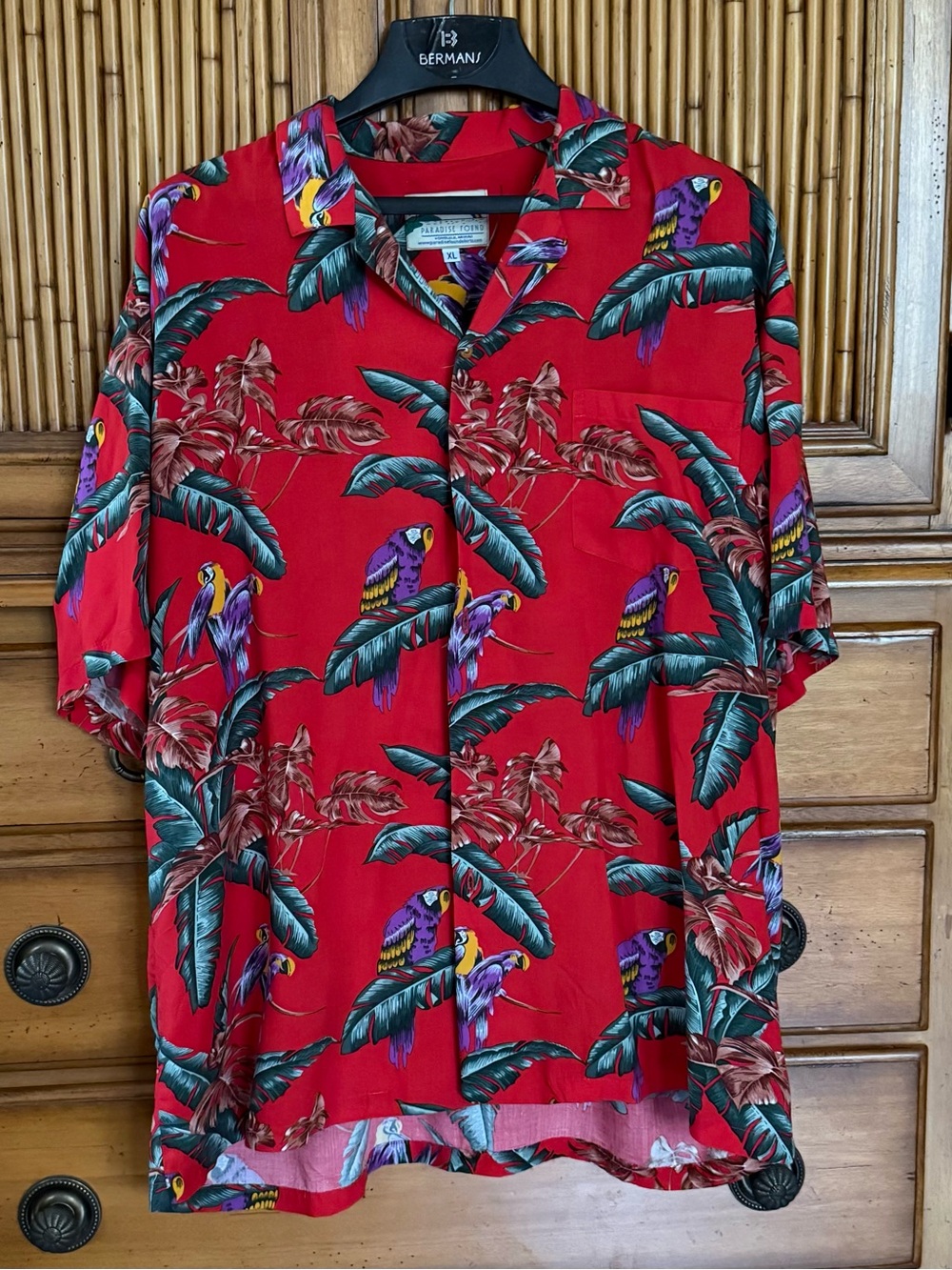 Men's Red Tropical Parrot Camp Shirt - Casual Button-Down
